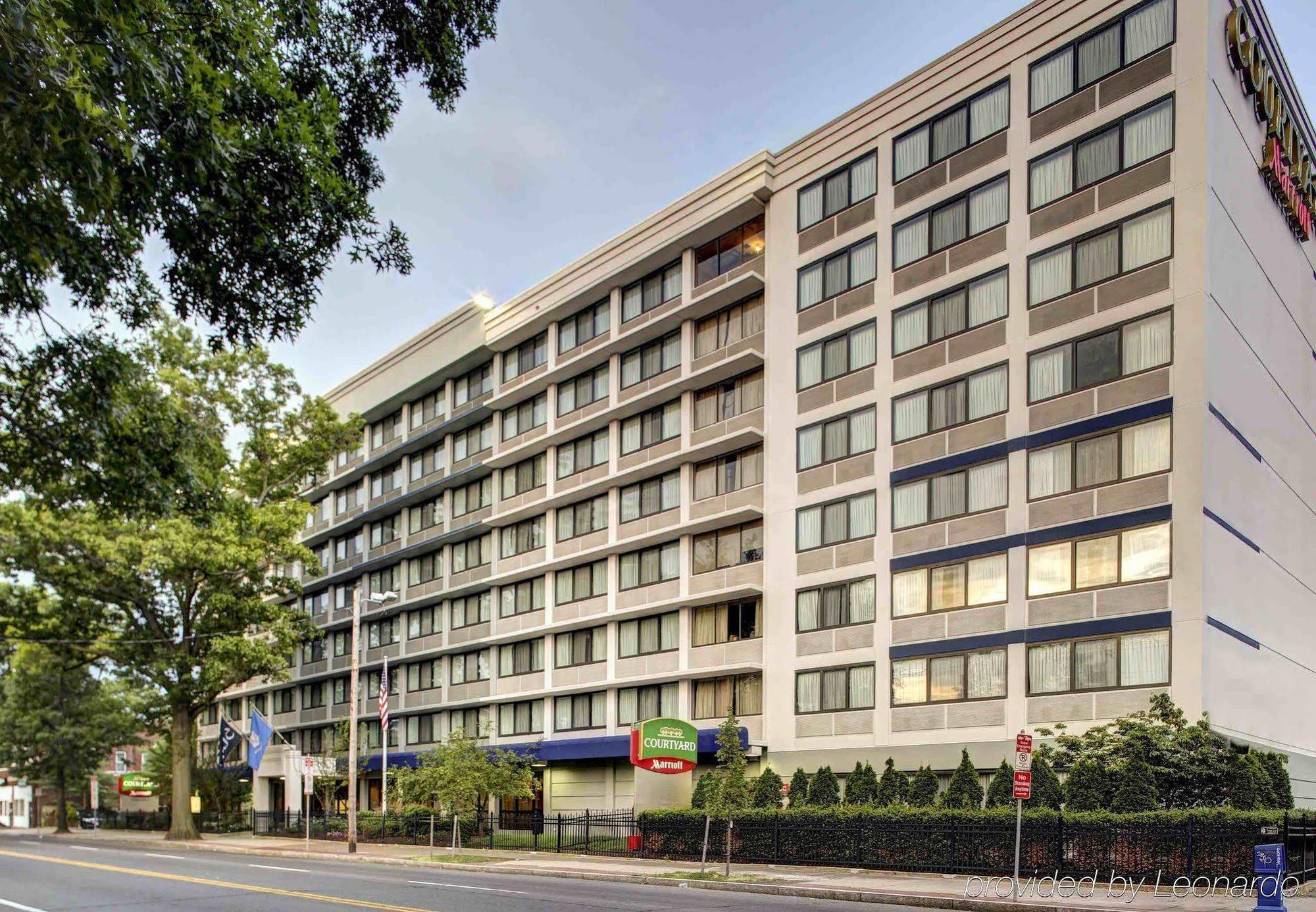 Courtyard New Haven At Yale Hotel Exterior photo